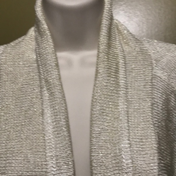 Cardigan - Picture 2 of 5